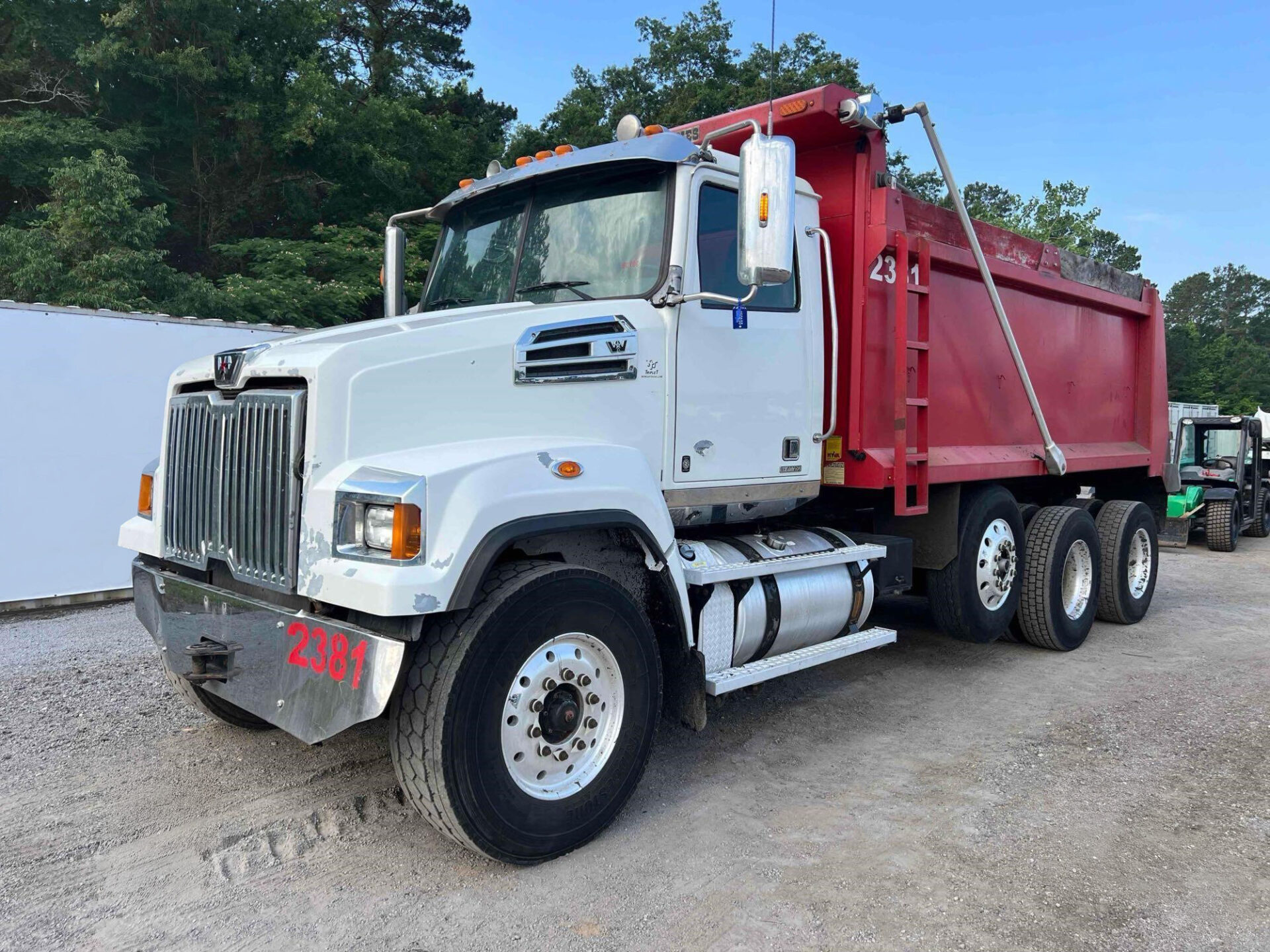 2018 Western 4700