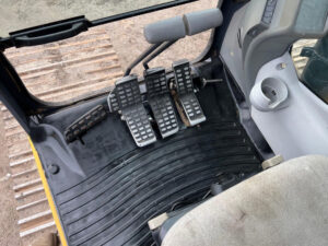 2018 Deere 180G LC - photo 1